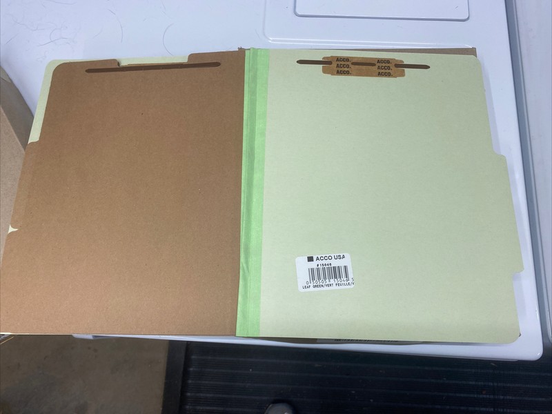ACCO Pressboard 25-Point Classification Folders, Letter, 6-Section, green, 10 gallery