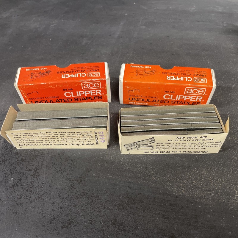 Ace Clipper Undulated Chisel Point Staples 700 CP For Clipper 702 Pliers Vintage
