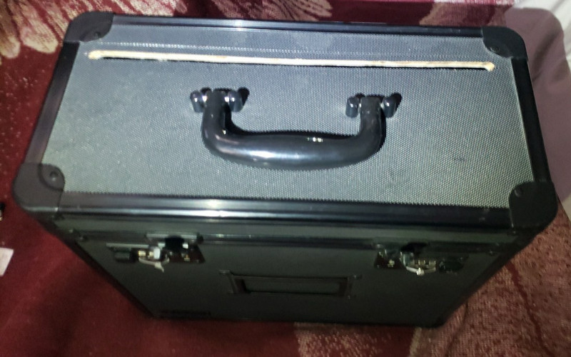 Vaultz Combination Black Security FileBox With 2 Combination Locks.(Dropbox mod)