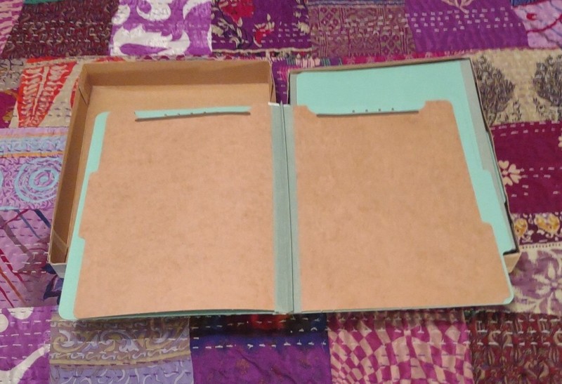 10 Count Classification Folders from SCM Office Supplies Inc. Item #CF302G gallery