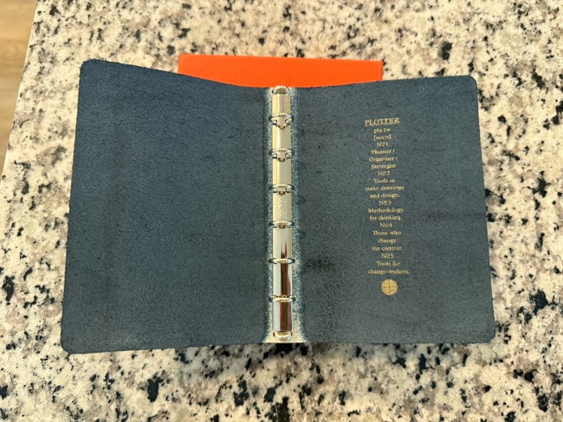Plotter Mini 6 Leather Binder Planner - Shiranami Blue gallery