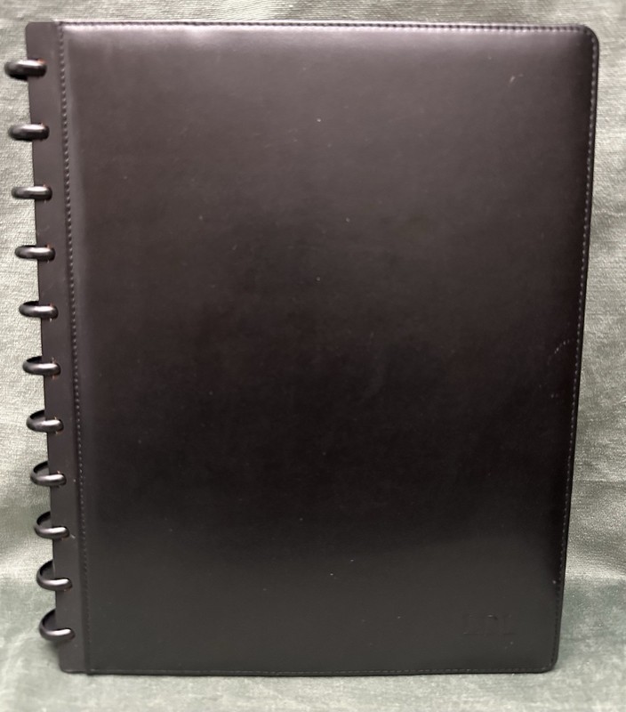 Levenger Circa Leather Discbound Notebook Black Letter Size Planner